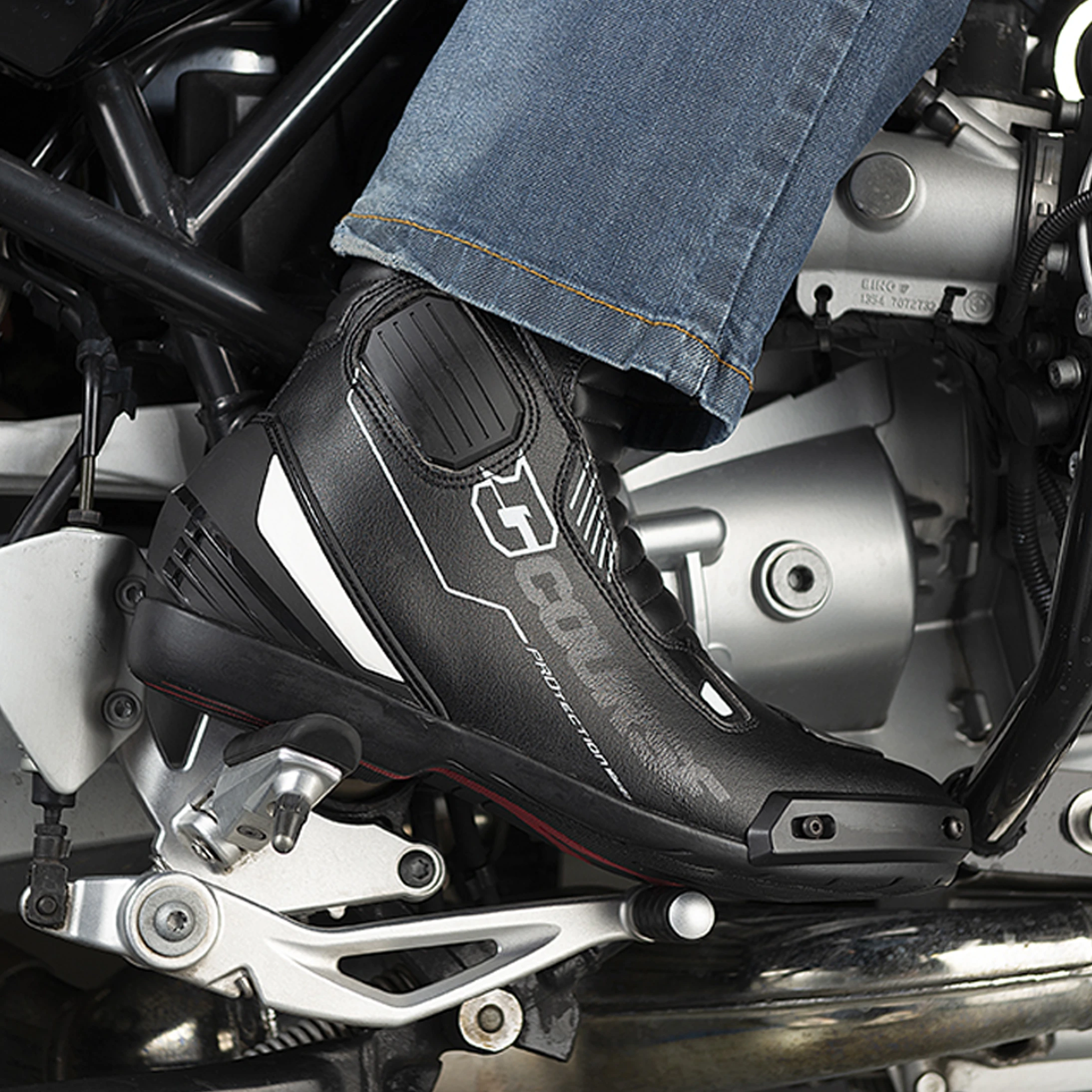 Course Flex Motorcycle Boots Black - Image 2