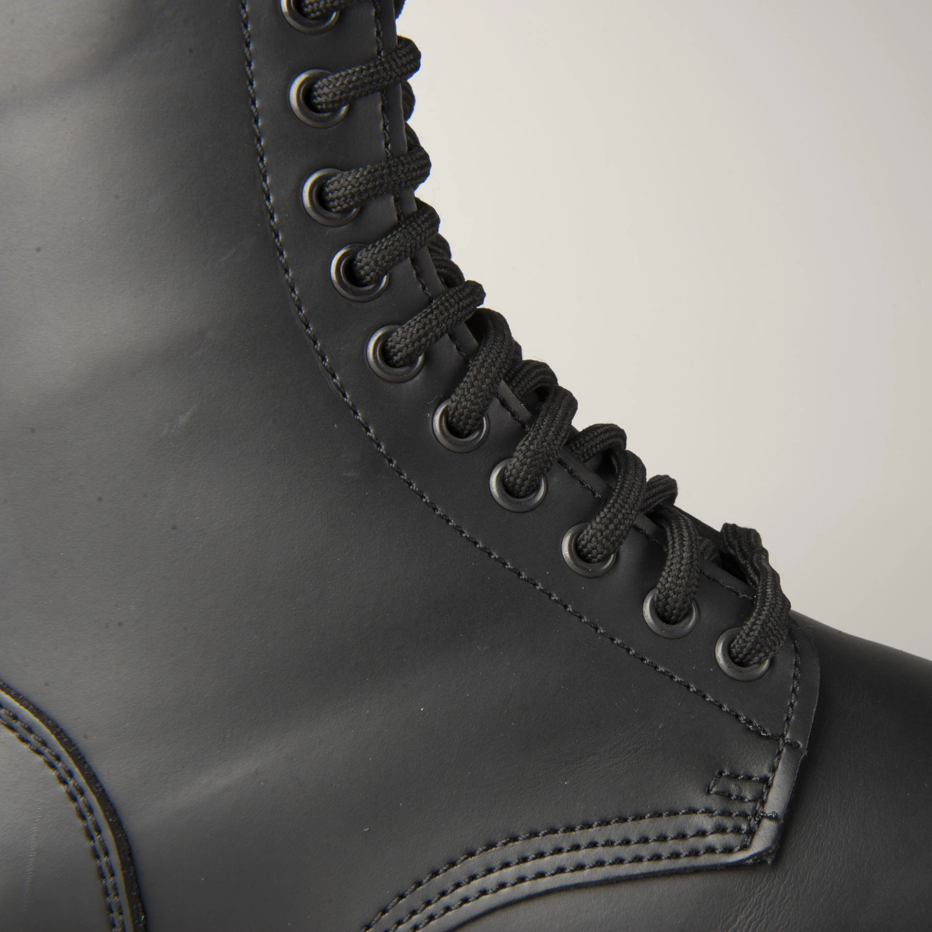 Brandit Phantom Boots 14-Eyelet Shoes - Black - Image 7